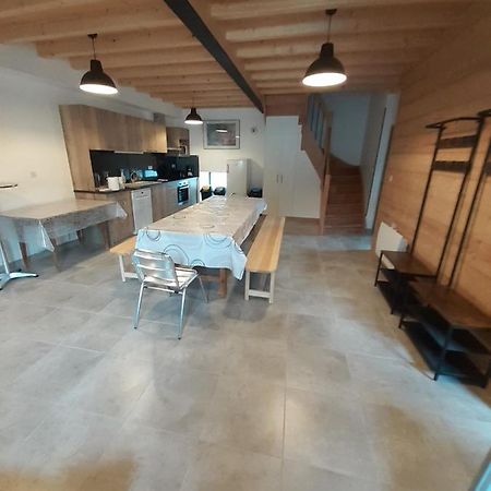 Les Trois Rivieres Apartment Satillieu Exterior photo